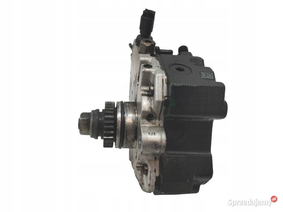 POMPA WTRYSKOWA 0445010120 A6400700701 15 D