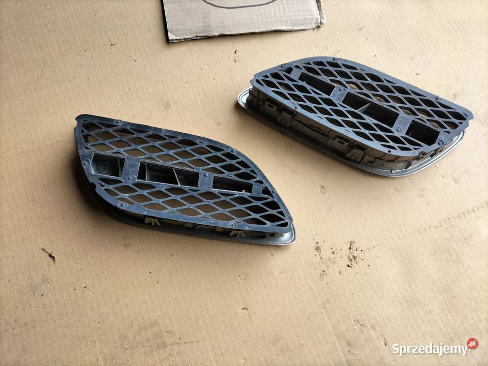 NISSAN PRIMERA P11 LIFT GRILL NERKA MASKI PRAWA Pozostałe sprzedam