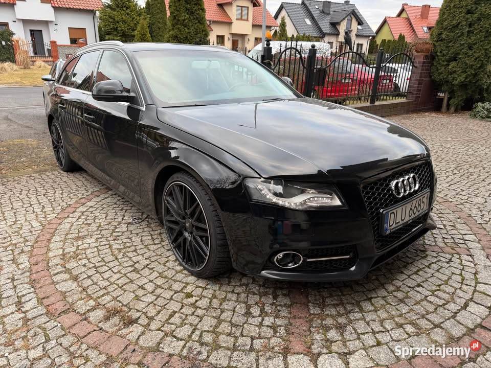 Audi A4 B8 27 TDI Manual Super Stan Car Audio Lubin