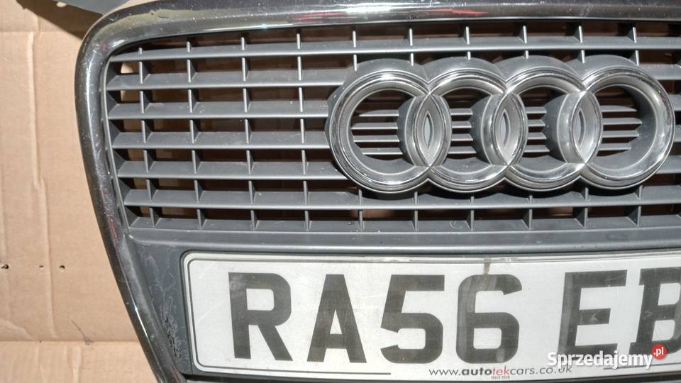 AUDI A3 8P DUŻY GRIL ATRAPA GRILL CHROM osobowe Zbierkowo