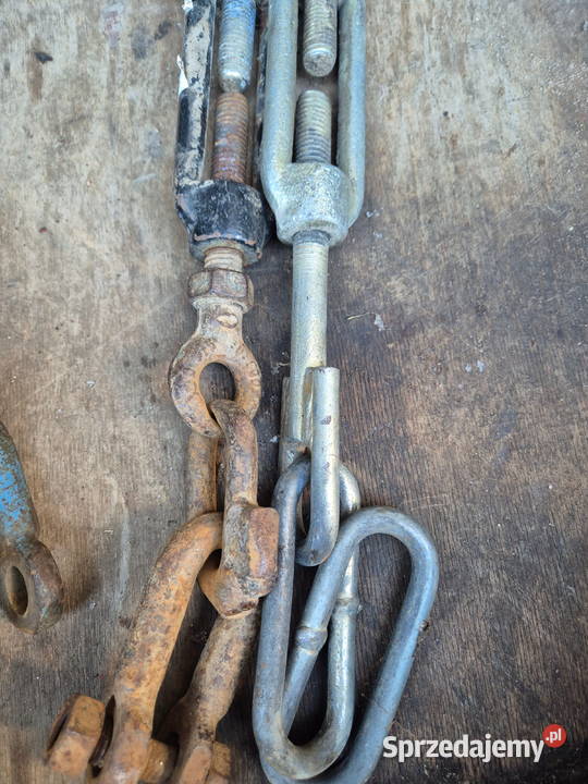 Odciągi Ursus C330 2 Części i osprzęt rolniczy Bucze