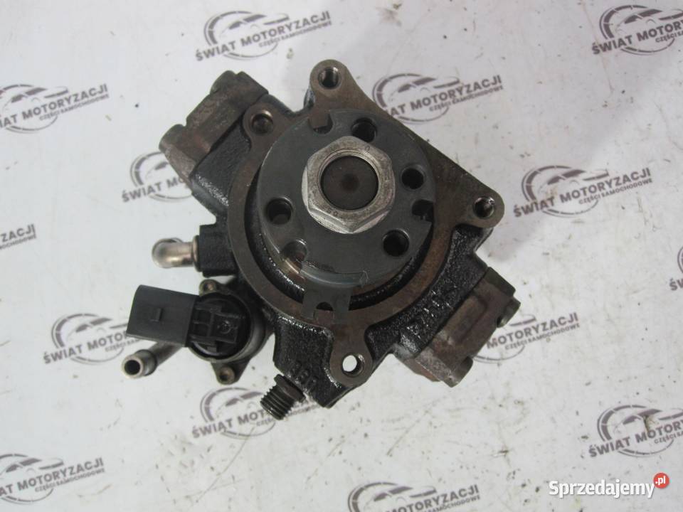 AUDI VW VI 16 TDI CAY 105 pompa wtryskowa sprzedam