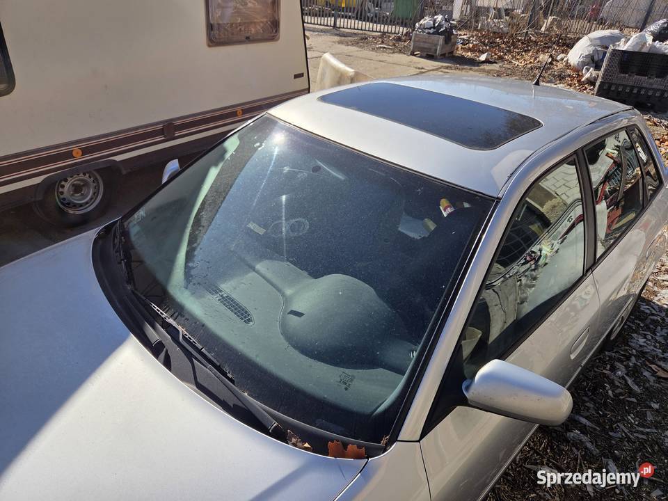 Audi A3 8L 110 19 TDI 400 przebiegu fajne autko srebrny Brzeg