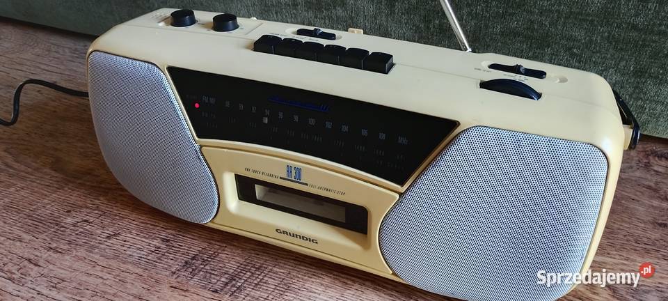Kultowy Grundig RR300 Poczuj klimat lat 90 w Wąbrzeźno sprzedam