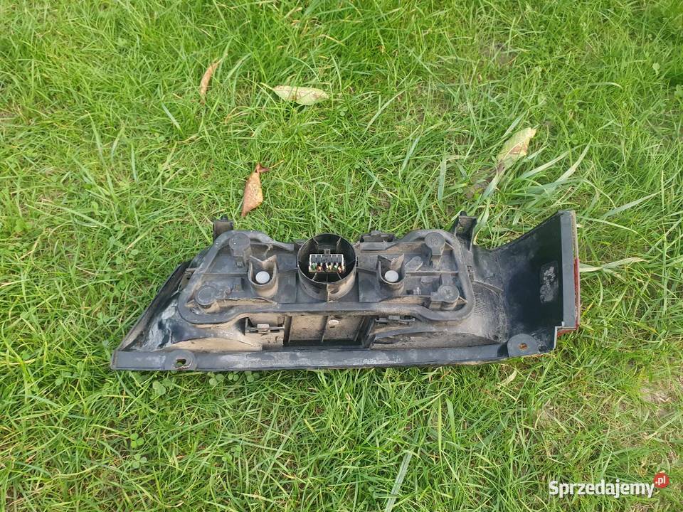 Lampa tylna prawa Suzuki Swift III 9603 małopolskie Kraków