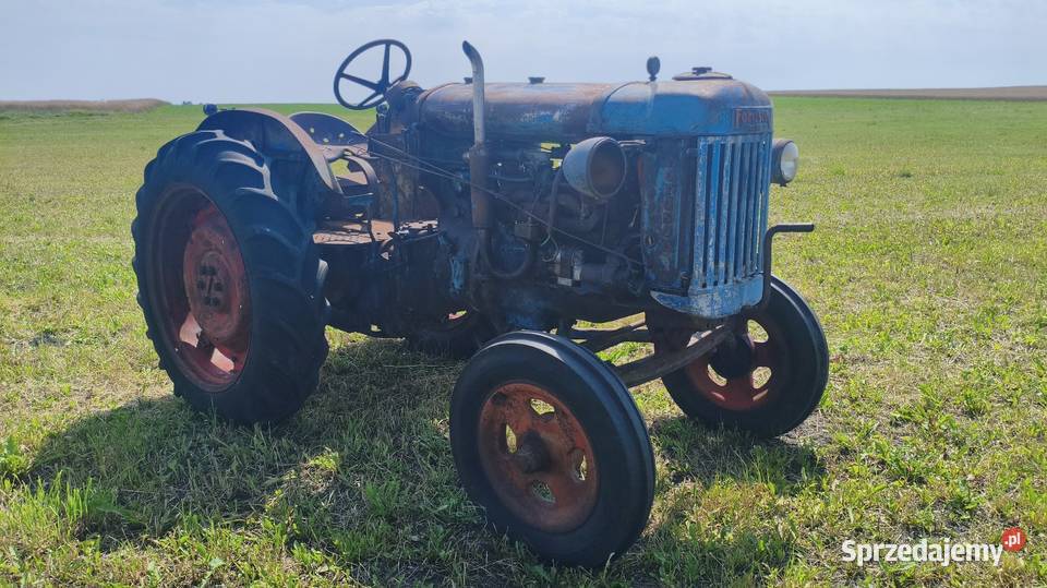 Traktor zabytkowy Fordson E27n Chojnice