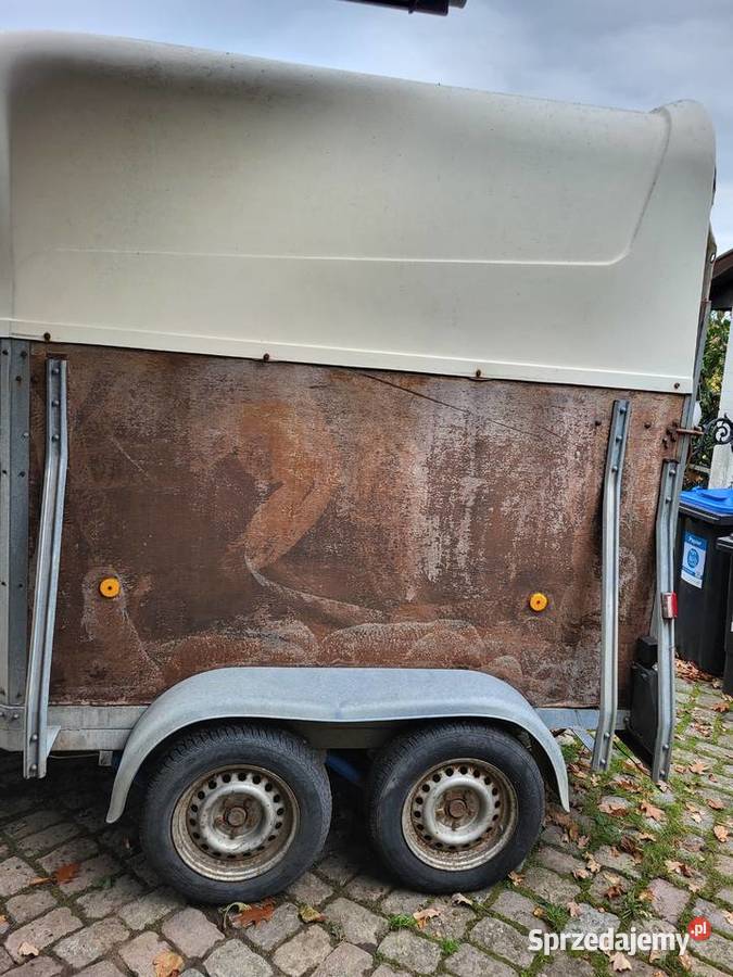 Przyczepa do przewozu zwierząt 2T wielkopolskie Wieleń