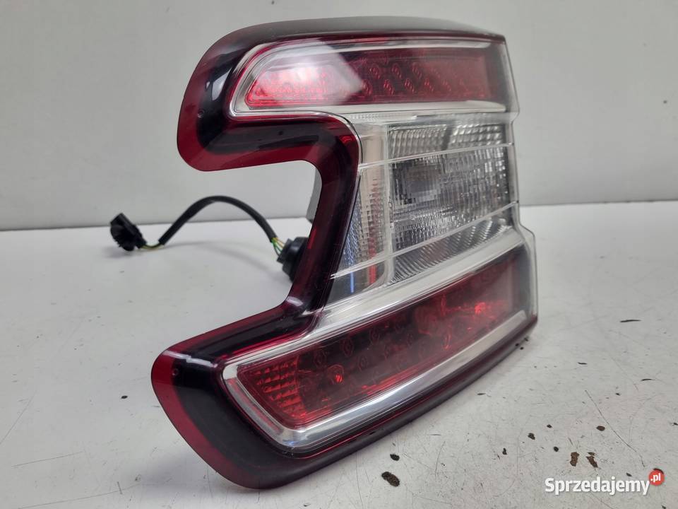 Renault Megane III kombi TYLNA LAMPA PRAWA prawy osobowe Lampy tylne