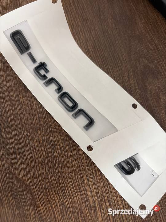 Audi etron S kolor czarny na tylną klapę Międzychód