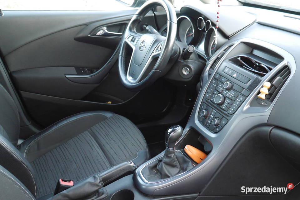 Opel astra 2016 16 16V Bezwypadkowy II Słomniki sprzedam