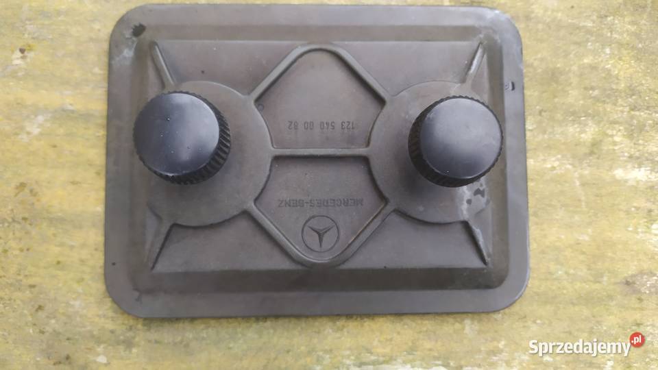 Mercedes W123 osłona bezpieczników OE1235400082