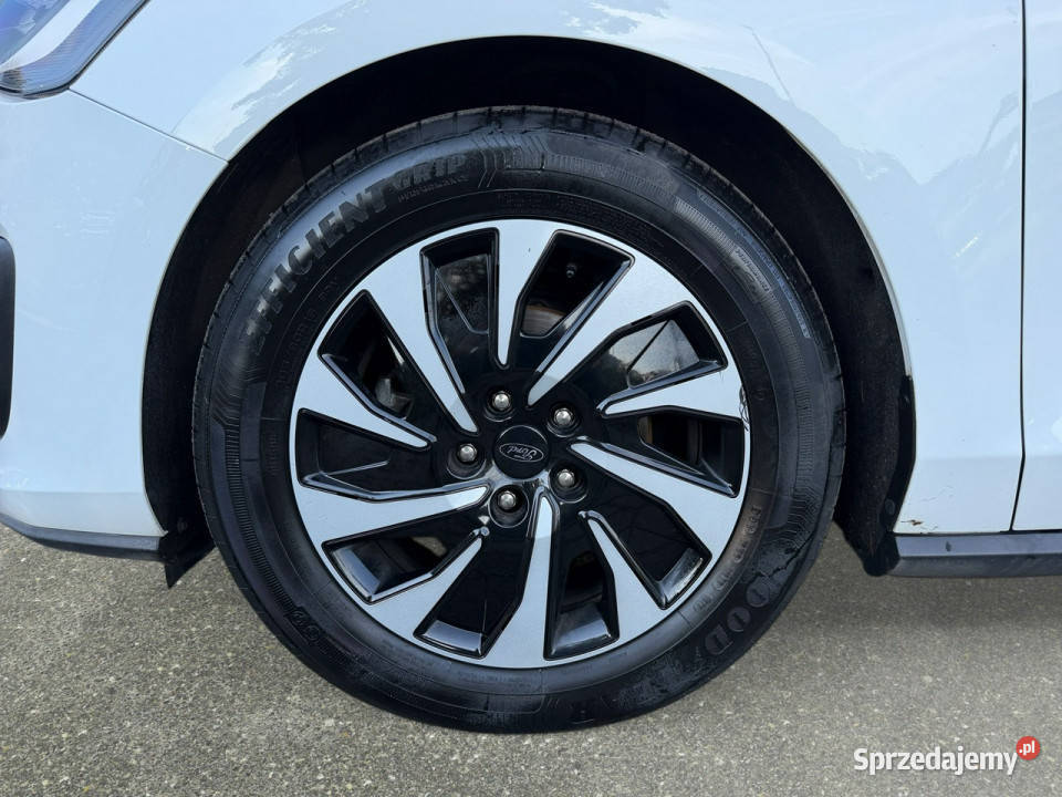 Ford Focus 15 EcoBlue Titanium X Z Polskiego asystent pasa ruchu Focus Warszawa sprzedam