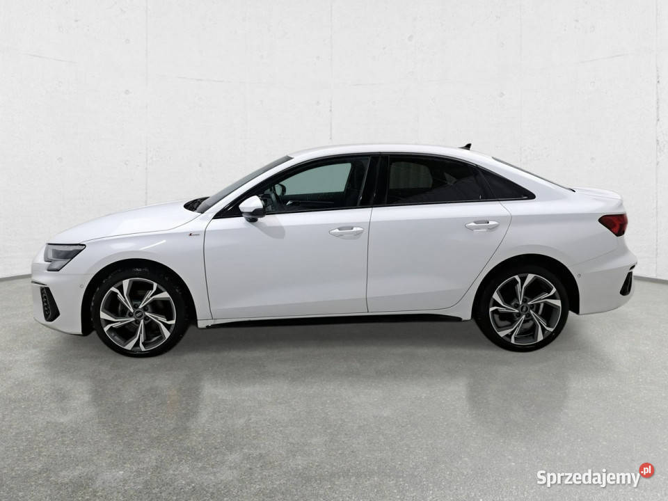 Audi A3 Limousine 8Y 2020 Komorniki