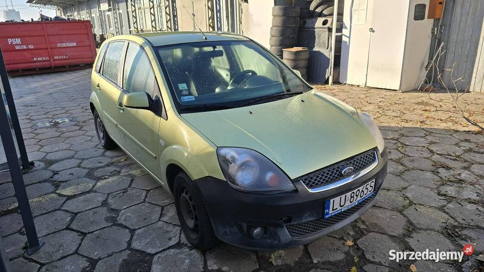 Ford fiesta 2007 14 Benzyna Rok produkcji 2007 lubelskie