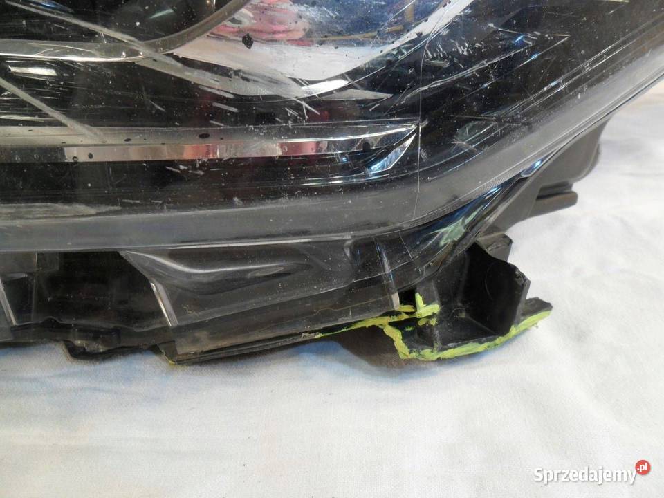 Reflektor Przód strona lewa Toyota CHR I MM192 osobowe Nowy Tomyśl