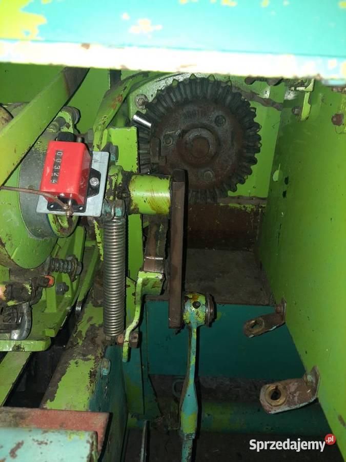 Prasa kostkująca kostka claas markant 50