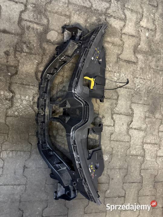 Renault Captur II Atrapa Grill Stelaż Kłobuck