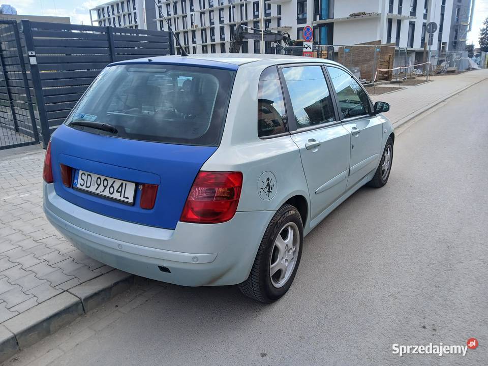 FIAT STILO 16GAZ Wjedzie w SCT Kraków