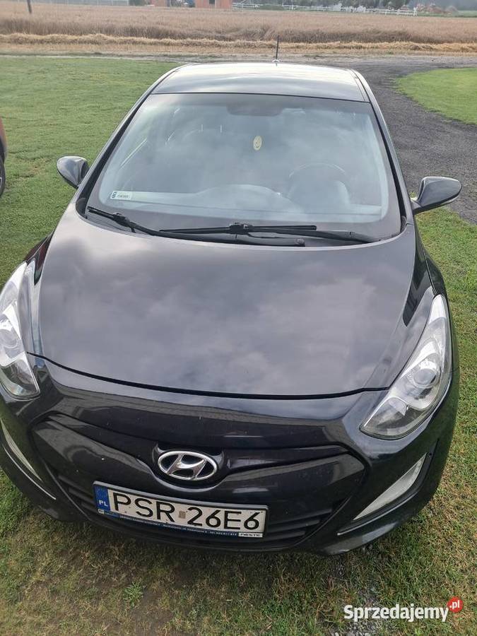 Hyundai i30 II 16 hatchback edycja specjalna czujnik parkowania Utrata