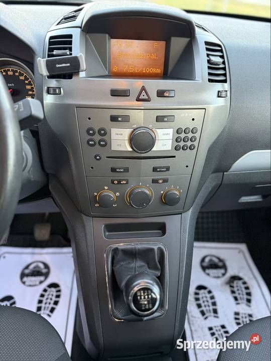 Opel Zafira B 7 osobowa 19D Nowe opony Gliwice sprzedam