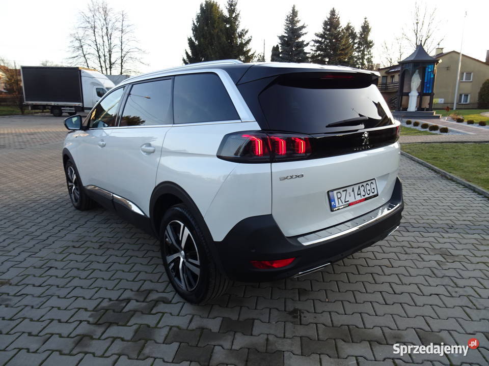 Peugeot 5008 Bezwypadkowy Serwisowany Zarejestrowany w Polsce Rzeszów sprzedam