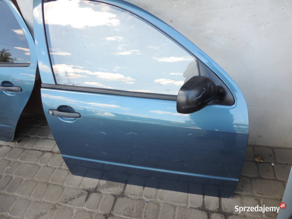 SKODA FABIA 1 HB 5D DRZWI PRAWE PRZEDNIE KOLOR Części samochodowe Nowy Sącz