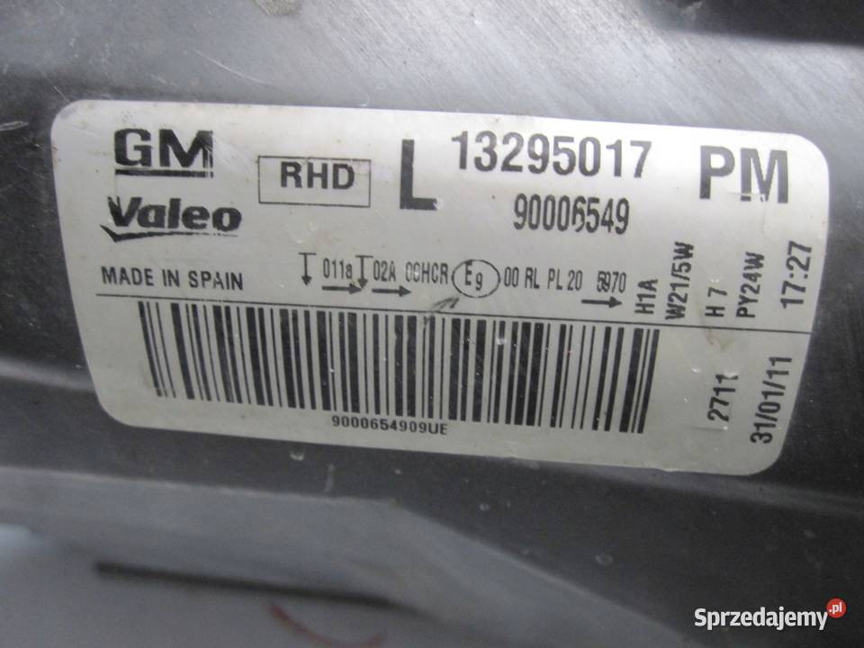 OPEL CORSA D 12r lampa lewa przód 13295017 osobowe Lampy przednie Kielce sprzedam
