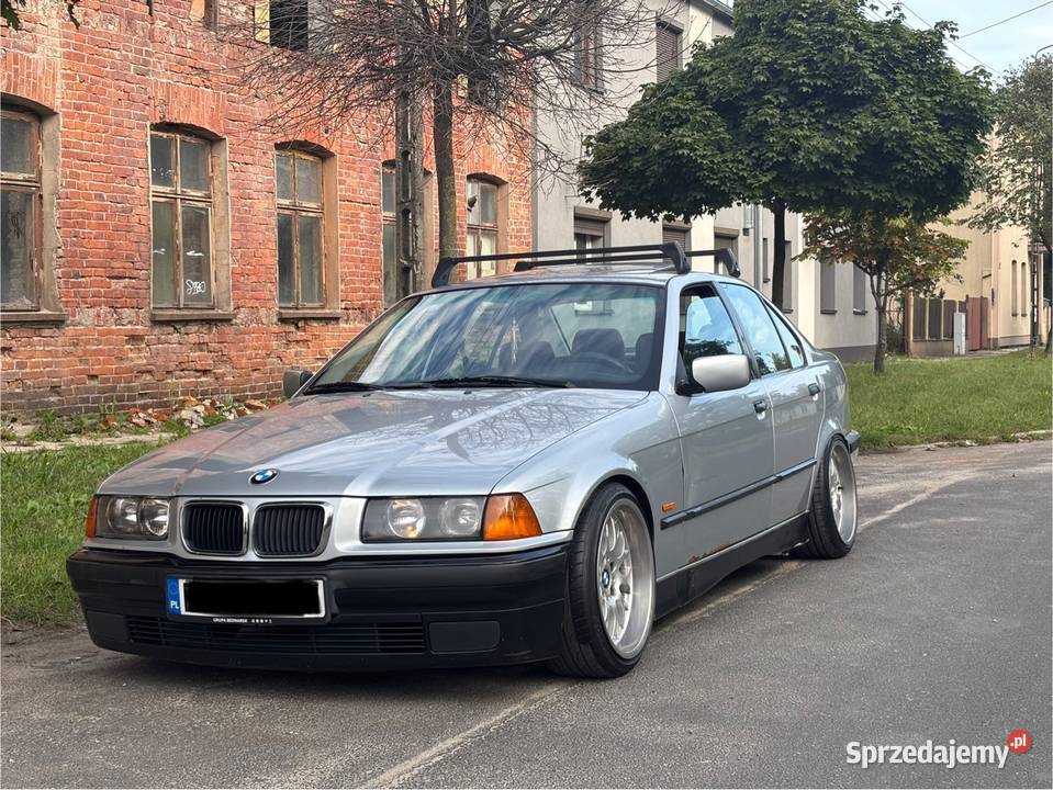 Bmw E36 318i sedan gaz