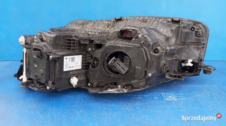 LAMPA PRAWY PRZÓD FULL LED EU 761941082A wielkopolskie Nowy Tomyśl