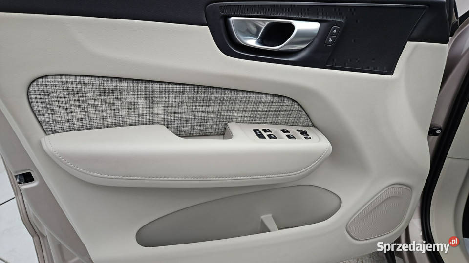 Volvo XC 60 20 Core 2WD Z Polskiego Salonu XC 60 Warszawa