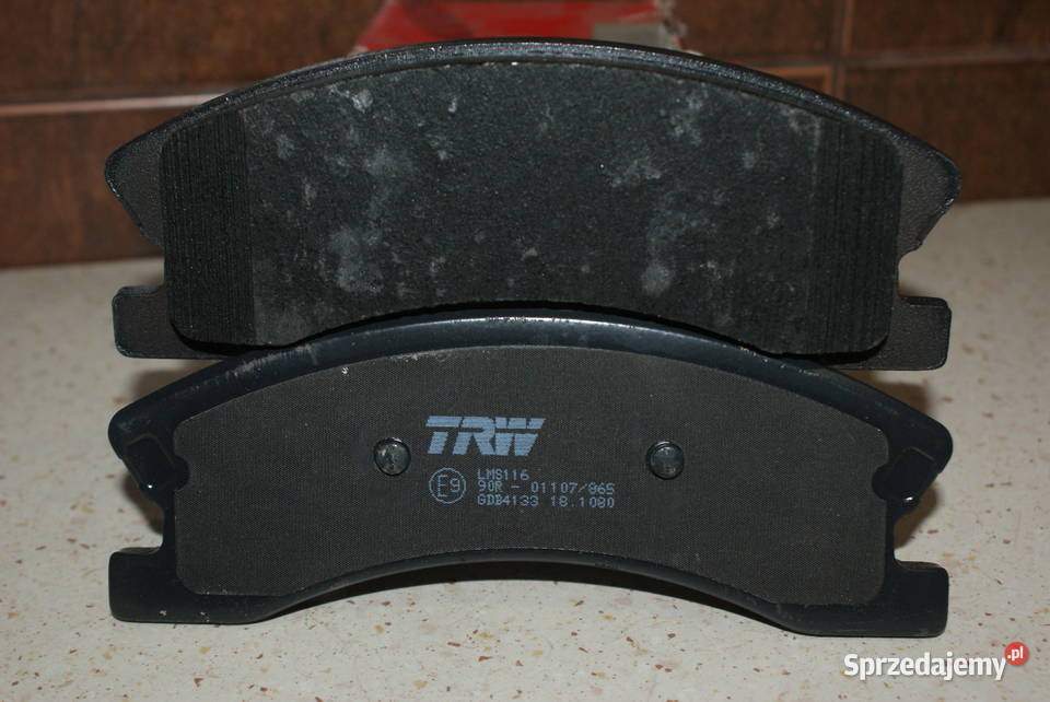 GDB4133 TRW KLOCKI HAMULC JEEP GRAND CHEROKEE II osobowe Białobrzegi