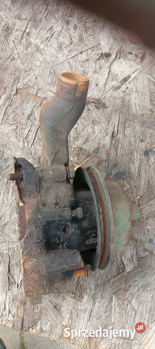 Pompa wody Mercedes 352 warmińsko-mazurskie Stary Dwór