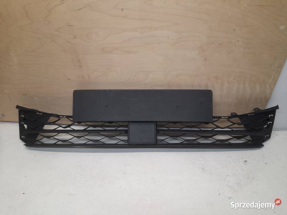 SEAT LEON IV 4 KRATKA ŚRODKOWA ATRAPA GRILL Goleniów