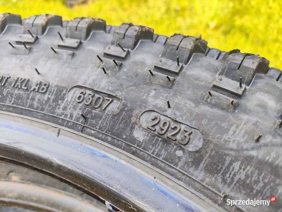 Opony żużlowe 19 Dniepr Ural Iż itp lubelskie Snopków sprzedam