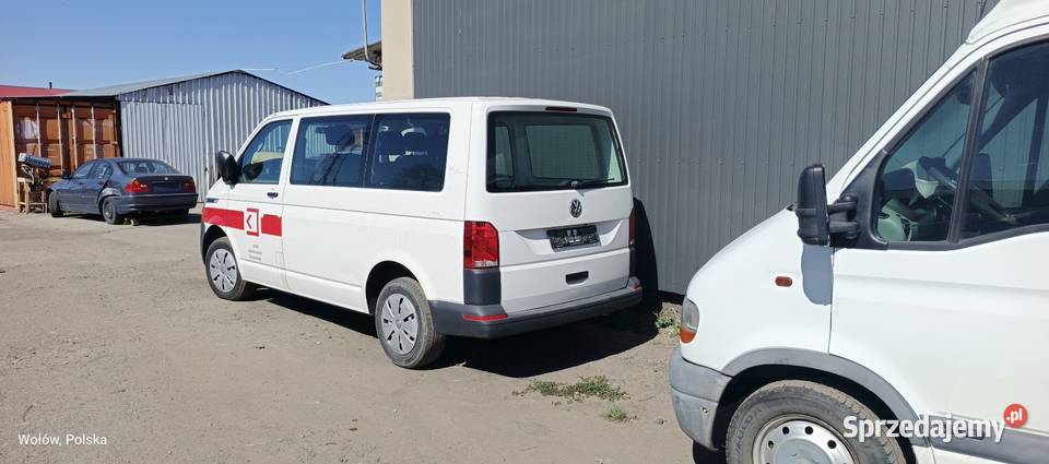 Volkswagen Transporter 8 osobowy Rok produkcji 2020 Wołów