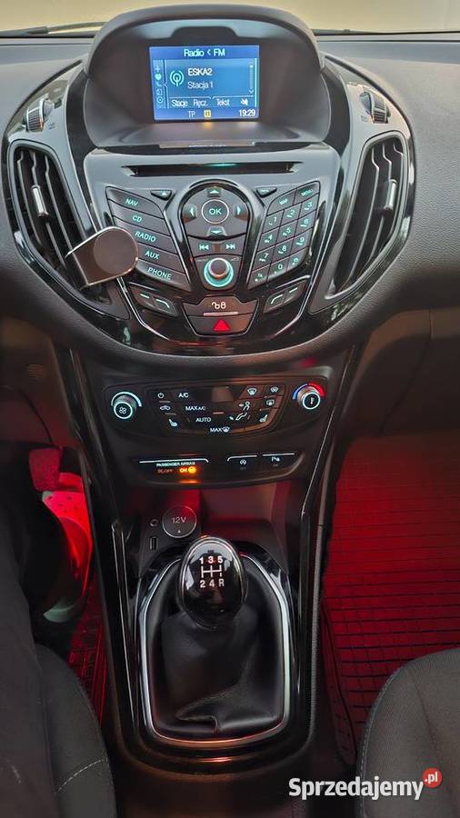 Ford BMAX 2016r wymianie rozrządu Rok produkcji 2015 dolnośląskie Wrocław