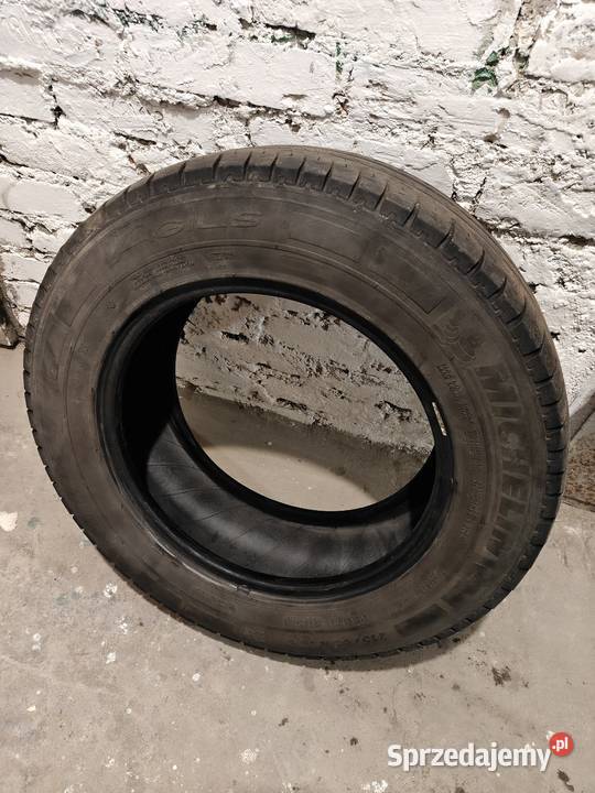 Opony Michelin Agilis 21565 R16C 2156516C Legnica