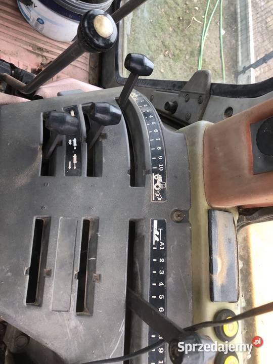 Ciągnik Renault 10314 łódzkie