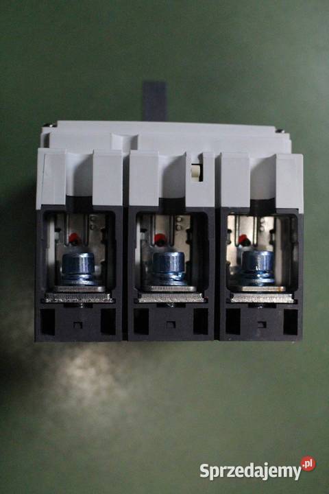 Wyłącznik MCCB NM8250S3300 123056 stac Chint Włoszczowa sprzedam