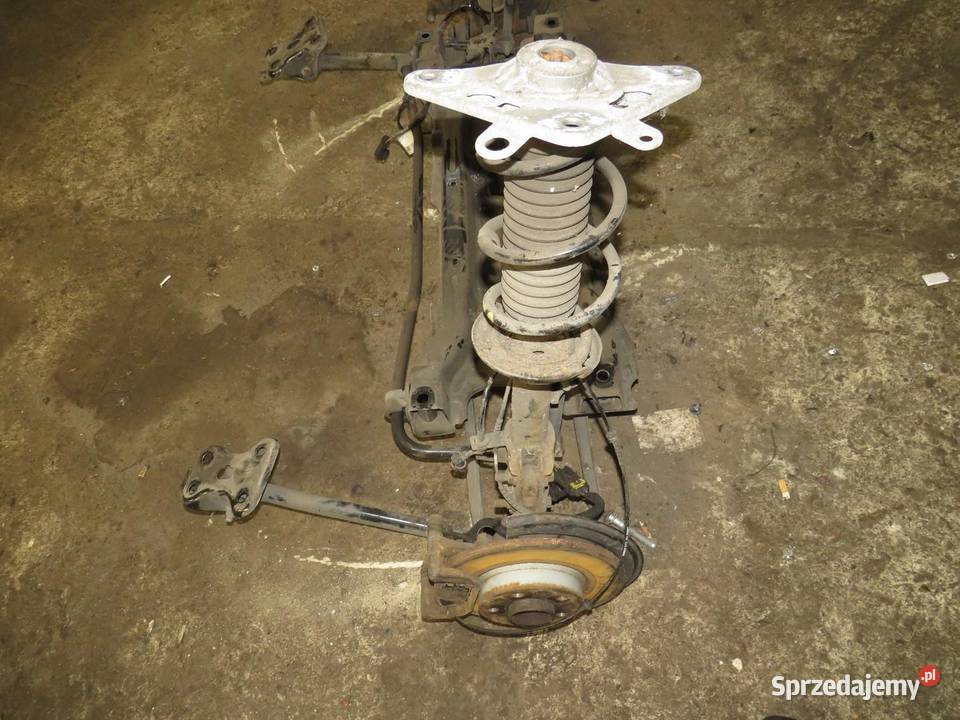 BELKA ZAWIESZENIA OŚ TYŁ KOMPLETNA FIAT 500X