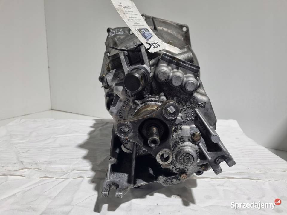 SKRZYNIA BIEGÓW BMW E46 320i 22 manualna MANUAL Rudka