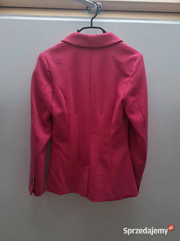 Fuksjowa marynarka HM rozmiar 34 elegancka i pomorskie Trąbki Wielkie
