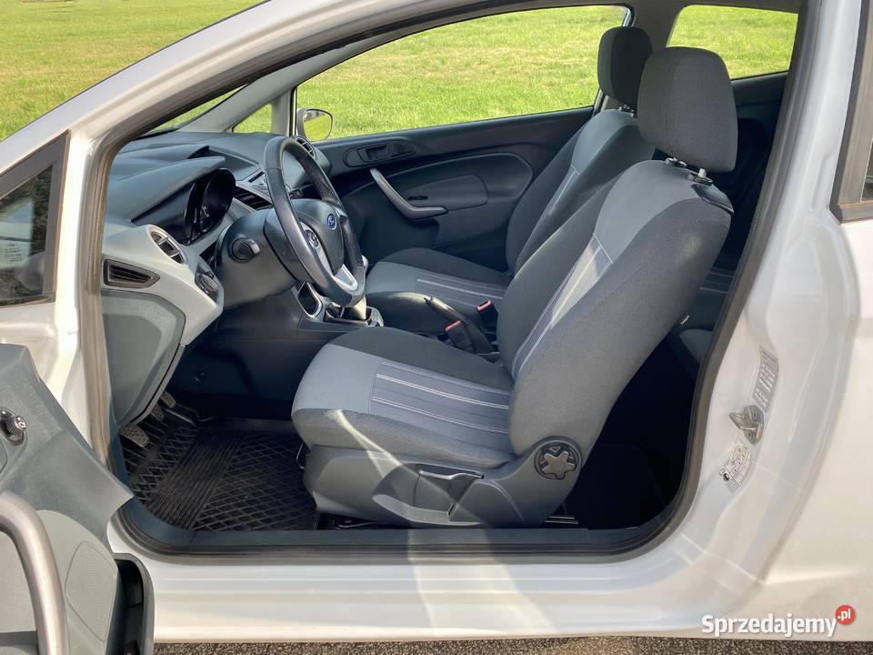Ford Fiesta 16d 45 l100 niski przebieg wielofunkcyjna kierownica Wieliszew