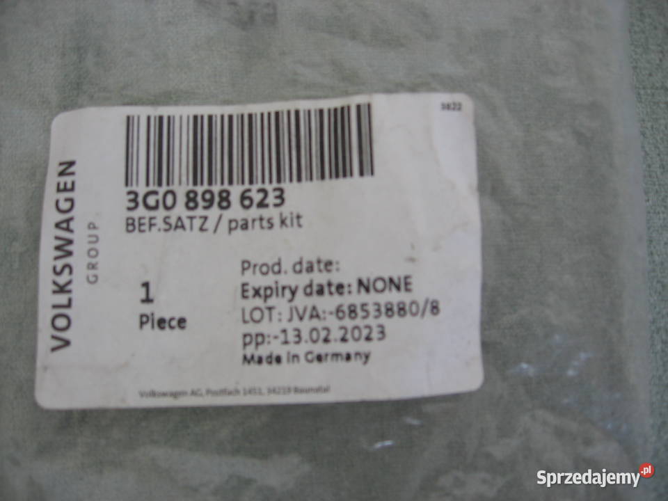 3G0898623 VW Passat B8 Zestaw montażowy zderzaka Warszawa