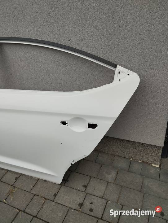 Hyundai Elantra VI 17 drzwi lewy tył Karoseria Kozubszczyzna