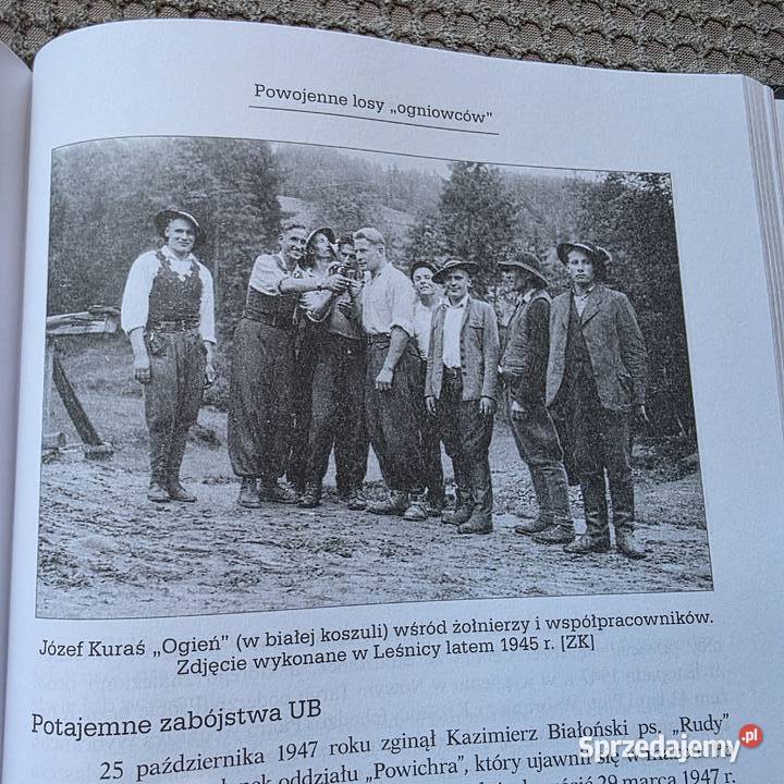 Wokół legendy Ognia Opór przeciw zniewoleniu Rok wydania 2008 Kraków