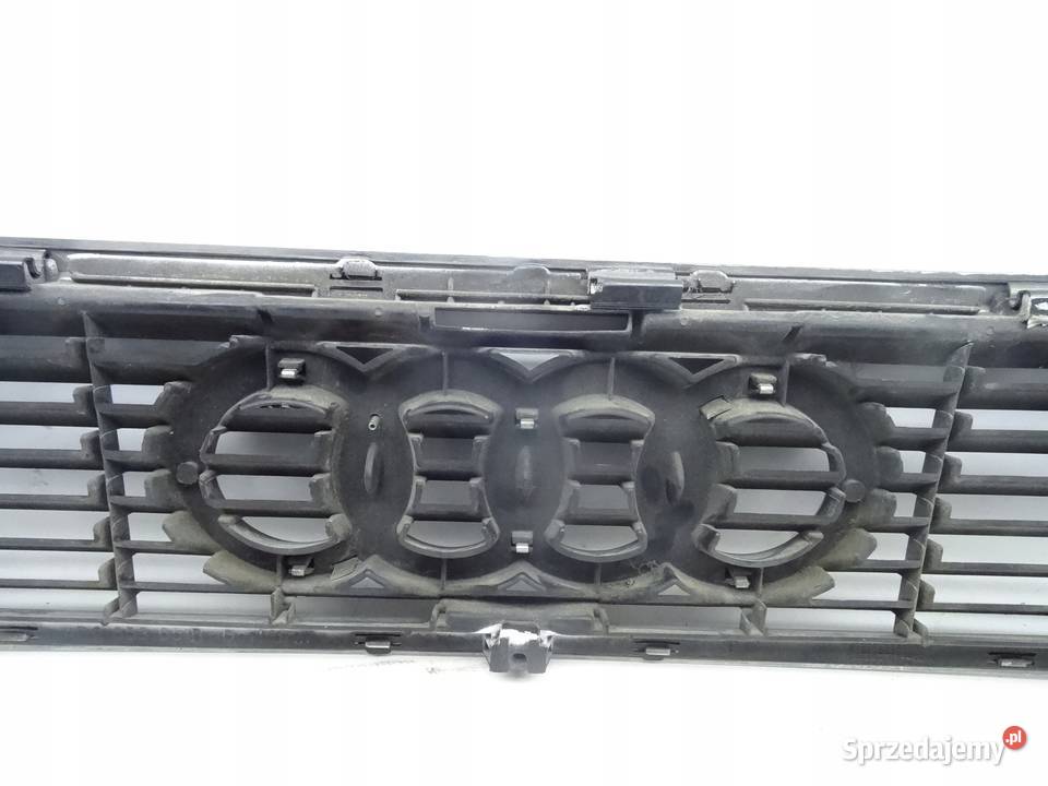 AUDI A8 D2 9499 GRILL ATRAPA MASKI 4D0853651B Przemęt