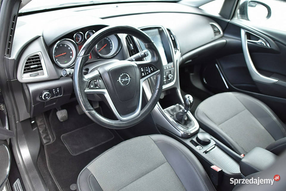 Opel Astra 14T 120 Cosmo Półskóra Navi Gwarancja Astra Nowe Kucice
