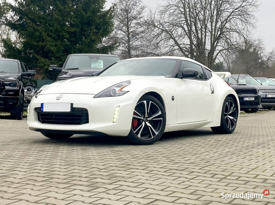 Nissan 370 Z Niski przebieg Super stan Automat ABS mazowieckie Konstancin-Jeziorna