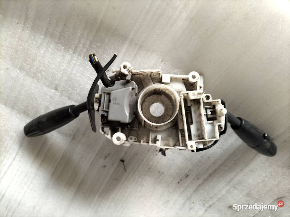 MANETKA PRZEŁĄCZNIK ZESPOLONY KIA SPORTAGE osobowe Kamień-Kolonia